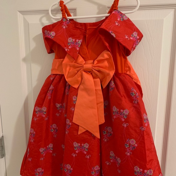 Disney princess dress - Elena - Picture 2 of 3